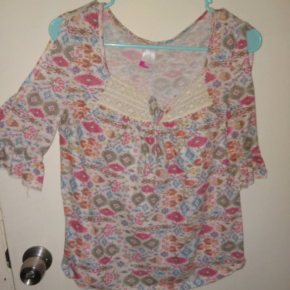 Medium summer print blouse